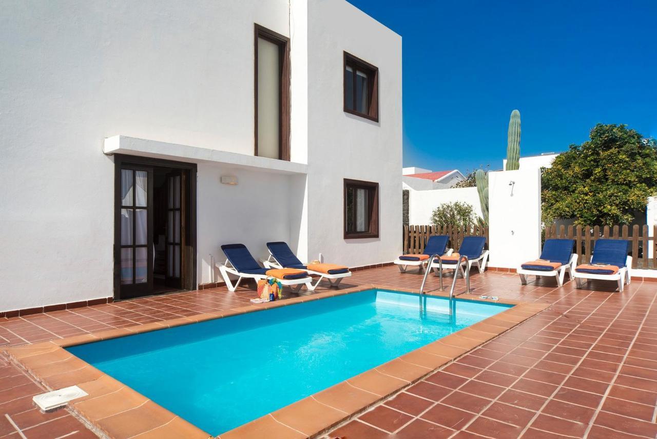 Villa Julianne 1 Puerto del Carmen  Exterior photo